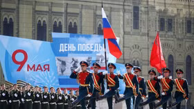 Video Nga phô diễn sức mạnh quân sự tại buổi tổng duyệt lễ diễu hành kỷ niệm Ngày Chiến thắng