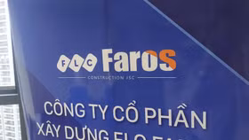 Ủy ban Chứng khoán Nhà nước lên tiếng về hành vi nâng giá của ROS