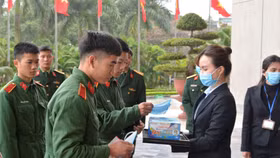 Hà Nội phun thuốc khử trùng tại các di tích, danh lam thắng cảnh