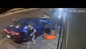 Kinh hoàng xe mất lái lao lên vỉa gây tai nạn chết người