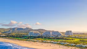 Cận cảnh “siêu phẩm nghỉ dưỡng” FLC Grand Hotel Quy Nhon 1.500 phòng