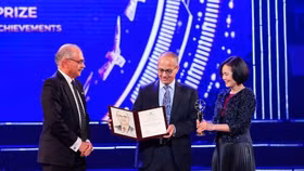 VinFuture công bố chủ nhân các giải thưởng phụng sự nhân loại năm 2021