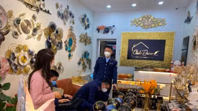 Tạm giữ nhiều sản phẩm bản đồ, xuất bản phẩm không thể hiện đúng chủ quyền, biên giới Quốc gia