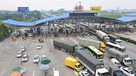 Đề xuất phí sử dụng đường bộ đối với ô tô từ 130.000 – 1.430.000 đồng/tháng