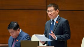 Bộ Tài chính đề xuất giao toàn quyền quản lý xăng dầu cho Bộ Công Thương