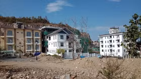 Nha Trang cưỡng chế hàng trăm biệt thự, nhà ở trái phép