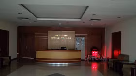 Bị tố bán 1 căn hộ cho 2 người, trụ sở Sông Đà 1.01 không bóng người