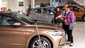 Tháng 8, lượng ô tô tiêu thụ giảm 57% so với cùng kỳ năm ngoái