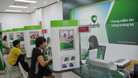 Vietcombank được thành lập ngân hàng con tại Lào và Văn phòng đại diện tại Mỹ