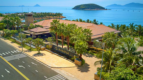 Resort 5 sao ở Nha Trang "ôm" tiền đặt cọc nhiều ngày chưa trả?