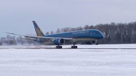 Vietnam Airlines tạm dừng khai thác đường bay đến Nga từ 25/3