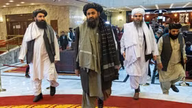 Kabul sụp đổ, ông Ghani chuẩn bị bàn giao chính quyền Afghanistan cho Taliban