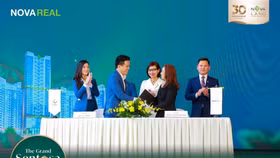 Lễ ra quân và ký kết hợp tác phân phối dự án The Grand Sentosa