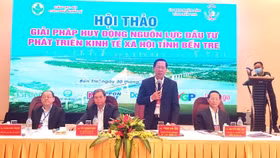 Bí thư Bến Tre: “Không thể cộng dồn quá khứ với hiện tại thành tương lai mà phải thay đổi tư duy”