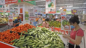 Thực phẩm tươi sống có dấu hiệu hạ nhiệt