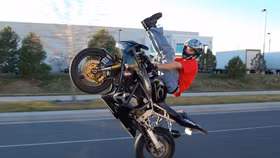 Cổ phiếu phân bón đồng loạt tăng, cặp đôi SBT và BHS bị bán tháo