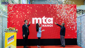 Chính thức khai mạc triển lãm MTA Hanoi