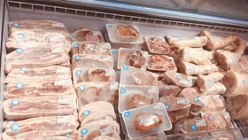 Tiếp tục thúc đẩy nhập khẩu thịt lợn và lợn sống