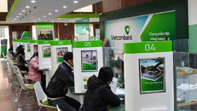 Ngân hàng Vietcombank duy trì biểu lãi suất tiết kiệm trong tháng 3/2025