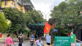 Nhật ký chống Covid-19: Mỗi địa bàn sẽ là một “lõi xanh” trong “vùng đỏ”