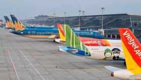 Bộ GTVT sẽ làm việc với 10 tỉnh muốn xây sân bay mới