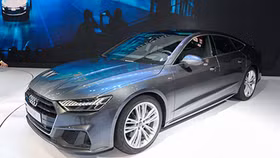 Audi A7 Sportback đầu tiên về Việt Nam có giá 3,9 tỷ