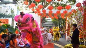 Du khách cần lưu ý gì khi đăng ký tour Tết?