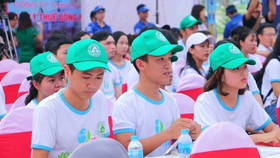 Hơn 10.000 ứng viên tham dự lễ hội việc làm Job Festival