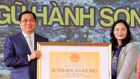 Đà Nẵng đón nhận Bằng xếp hạng Di tích quốc gia đặc biệt danh thắng Ngũ Hành Sơn