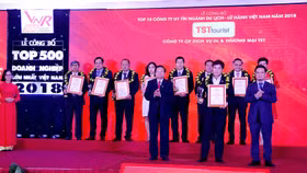 TST tourist được vinh danh Top 10 công ty du lịch, lữ hành uy tín năm 2018