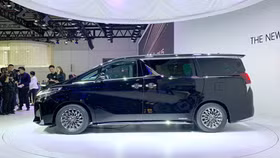 Lexus trình làng mẫu MPV cao cấp dành cho thị trường châu Á