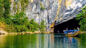 Không tăng giá vé tham quan Phong Nha - Kẻ Bàng dịp nghỉ lễ 30/4