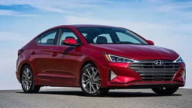 Hyundai Elantra 2019 sắp trình làng tại Việt Nam