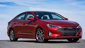 Hyundai Elantra 2019 sắp trình làng tại Việt Nam