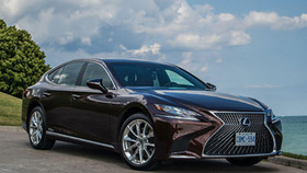 Lexus LS500h 2019 có giá gần 9 tỷ đồng tại Việt Nam