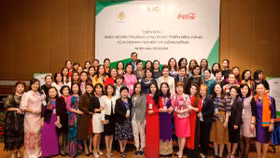 Doanh nhân nữ “chung tay” vì môi trường xanh