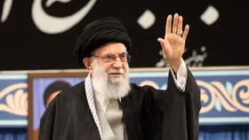 Lãnh đạo tối cao Iran: Cuộc tấn công bằng tên lửa là “cái tát thẳng mặt” Hoa Kỳ, nhưng vẫn là chưa đủ