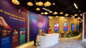 Emirates tiếp tục khai thác chuyến bay thương mại đến và đi từ Việt Nam