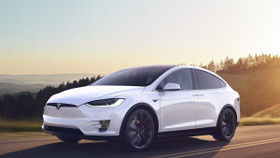 Tesla tiếp tục tăng giá hàng loạt mẫu xe điện