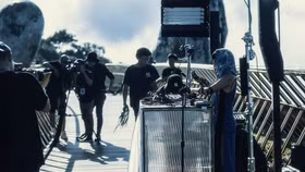 Âm nhạc và Cầu Vàng - thông điệp tươi sáng đến với toàn thế giới trong lễ hội United We Stream Asia