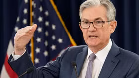 Chủ tịch Fed Jerome Powell: Lạm phát còn dai dẳng, chính sách cần thắt chặt hơn nữa