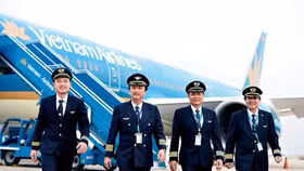 Lương phi công Việt Nam tới 100 triệu/tháng được đánh giá là thấp