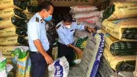 Bán phân bón giả, 1 hộ kinh doanh ở Tiền Giang bị xử phạt