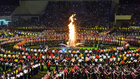 Hơn 2.000 người tham gia màn đại xoè Thái dịp đón bằng công nhận của UNESCO