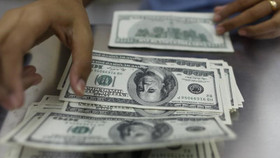 Tỷ giá ngoại tệ ngày 19/7: Đồng USD tiếp tục lao dốc