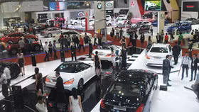 Nửa đầu tháng 11, lượng xe nhập khẩu giảm mạnh