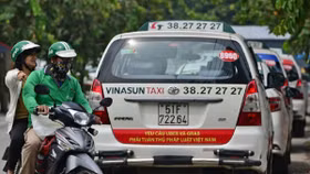 Cái "cớ" khi Viện kiểm soát đồng ý buộc GrabTaxi bồi thường 41,2 tỷ đồng