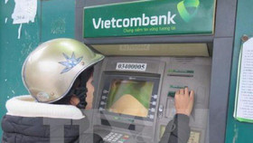 Vietcombank nói gì về lỗi giao dịch của thẻ ATM?