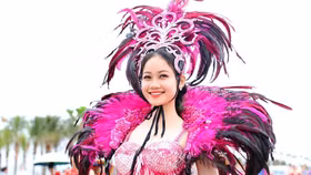 DIỄU HÀNH CARNAVAL - RỰC RỠ HẠ LONG 2019