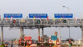 Thực hiện thu tự động tất cả các trạm thu phí cuối năm nay